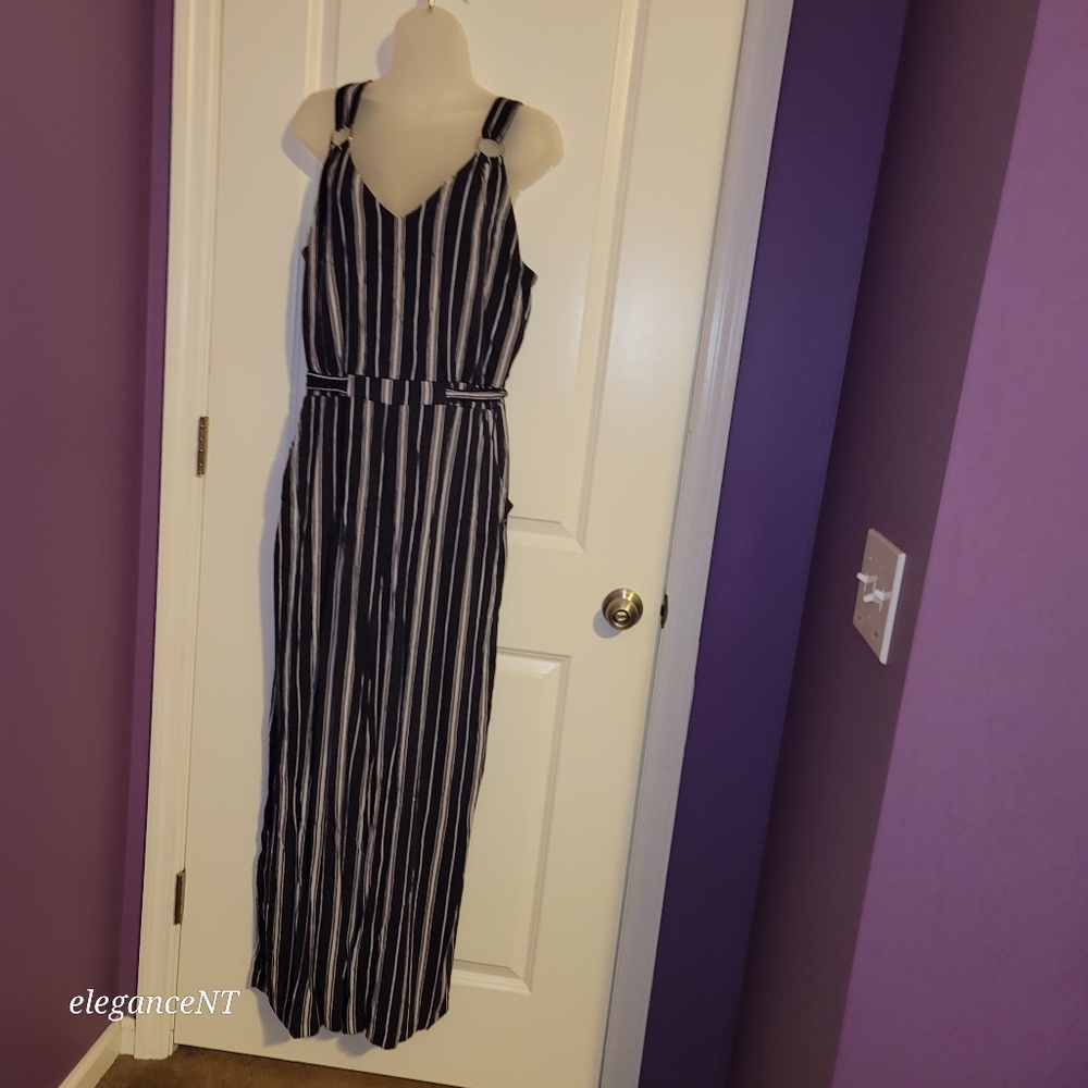 No Boundaries Navy and White Striped Jumpsuit Sx: XL (15-17) - Picture 6 of 8